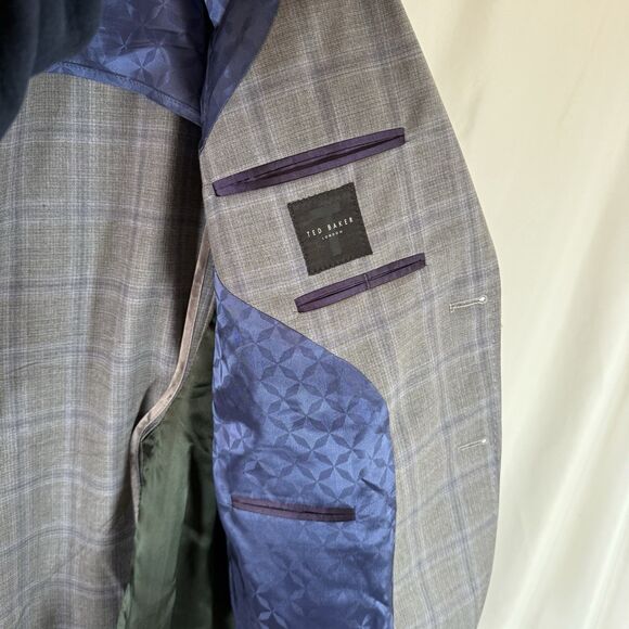 Ted Baker Wool Blazer Men's 44 Grey Plaid 2 Button Front Inside Pockets - Picture 5 of 10